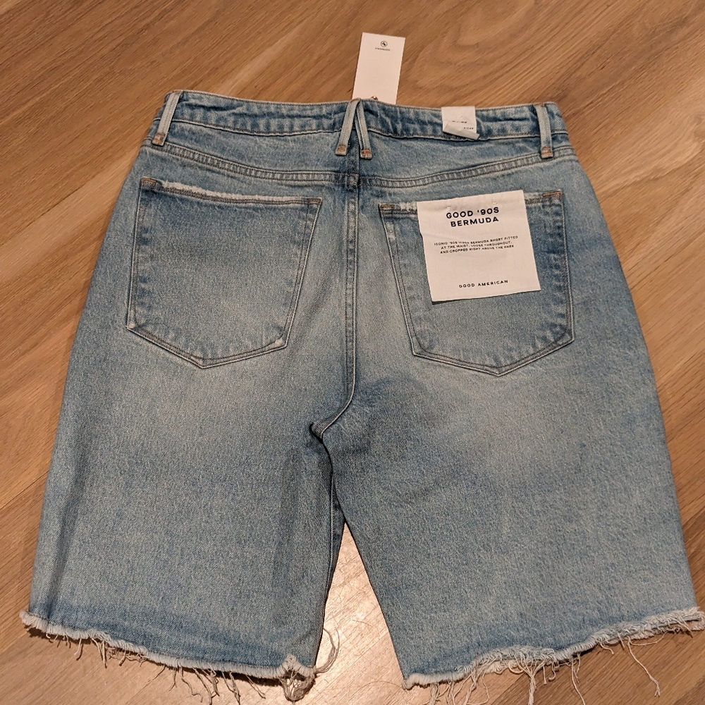 New With Tags! Good American 90’s Bermuda Shorts. Size 4/27 - fits US6 - Picture 5 of 7